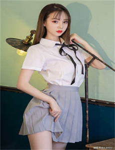 《免费网站在线观看人数在哪直播》