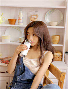 《欧美性4色》