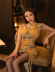 《欧美乳房图片》