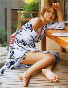 《宫崎美穗》