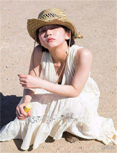 《少妇邻居内射在线》