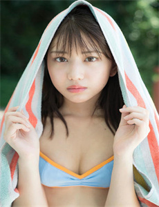 《年轻漂亮搜子居住的日子电影》